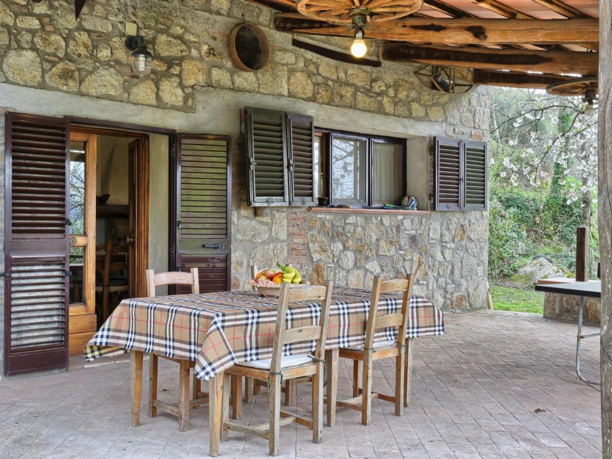 Holiday Home Casale Ulisse By Interhome 罗卡斯特拉达 外观 照片